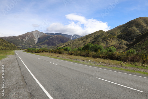 Neuseeland - Landschaft entlang Hwy 73 / New Zealand along Hwy 73 © Ludwig