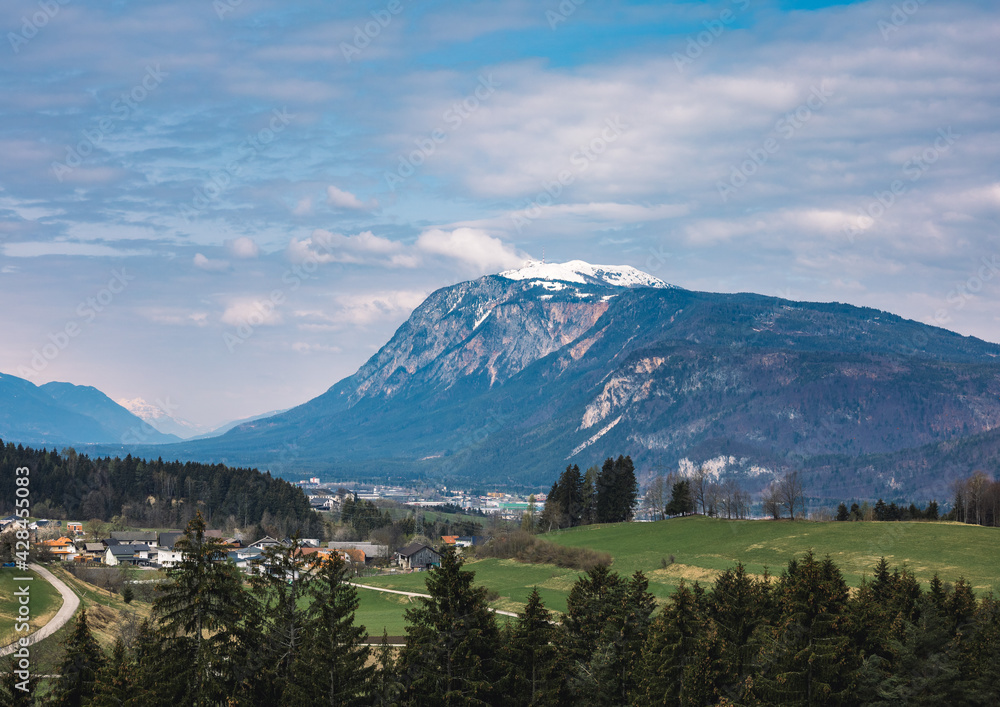 Berg Dobratsch 