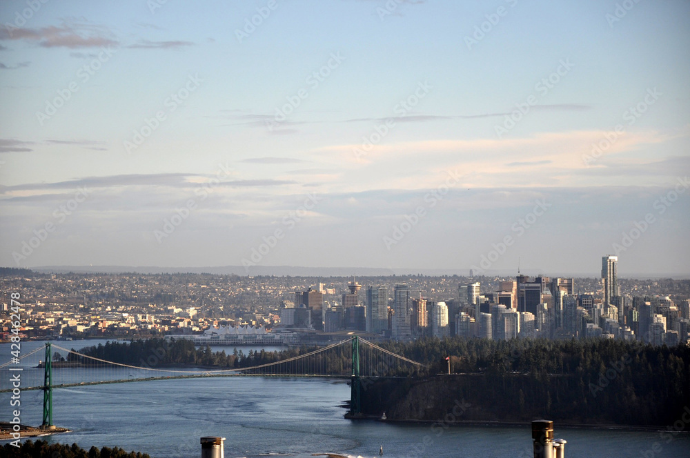 Vancouver, Stanley Park and the Lion's Gate Bridge