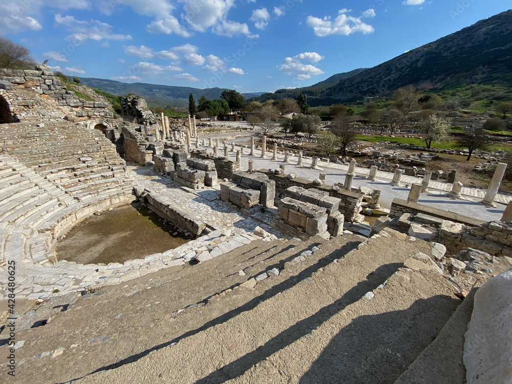 Ephesus; Ancient Greek city
