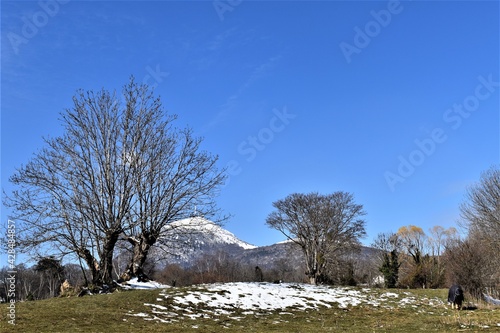 Le  Puy-de-Dôme en hiver