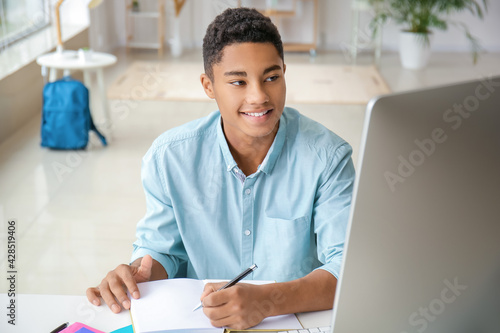 African-American student st...