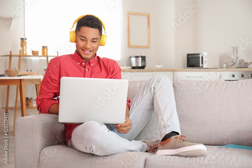 African-American student st...