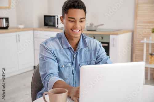 African-American student st...