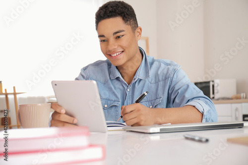 African-American student st...