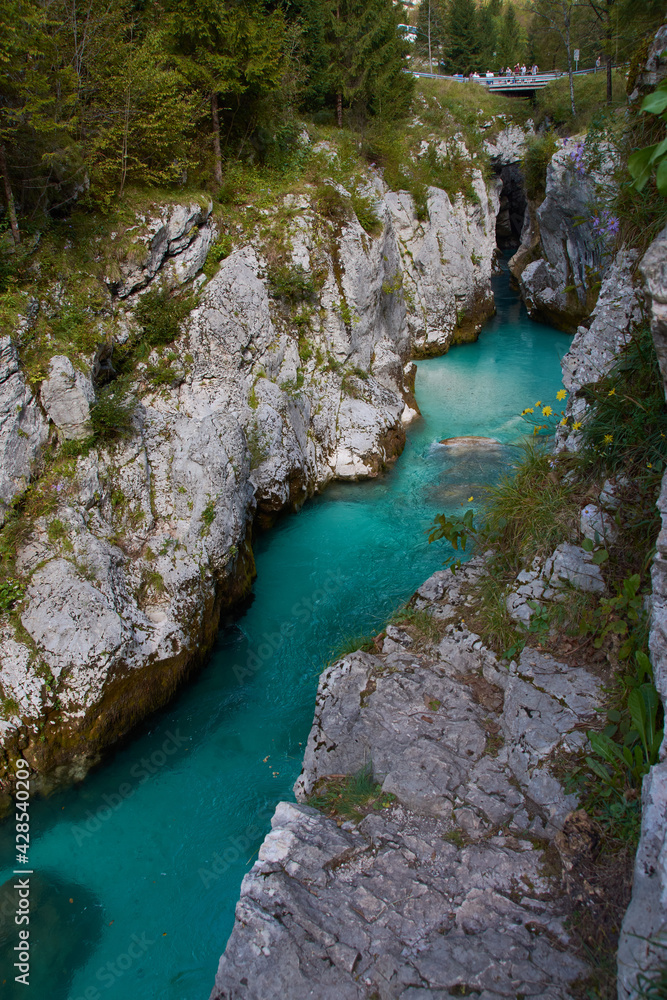 Velika Korita oder große Schlucht von Soca-Fluss, Bovec, Slowenien. Julische Alpen Velika Korita oder große Schlucht von Soca-Fluss, Bovec, Slowenien. Julische Alpen