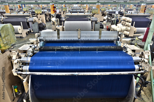 Denim Textile Industry - Big Weaving Room, Jeans Fabric Airjet Looms