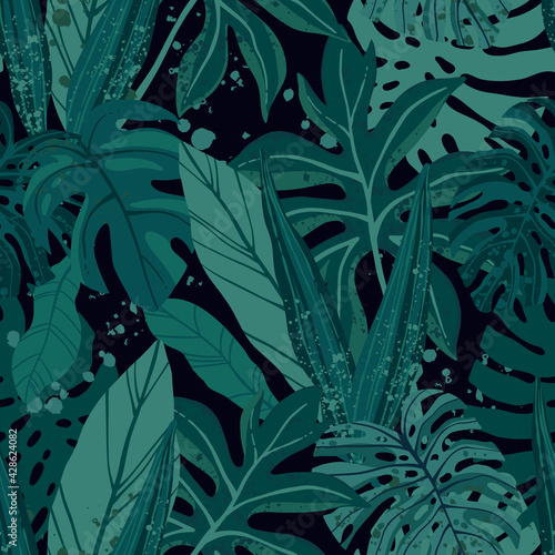 Seamless tropical pattern w...
