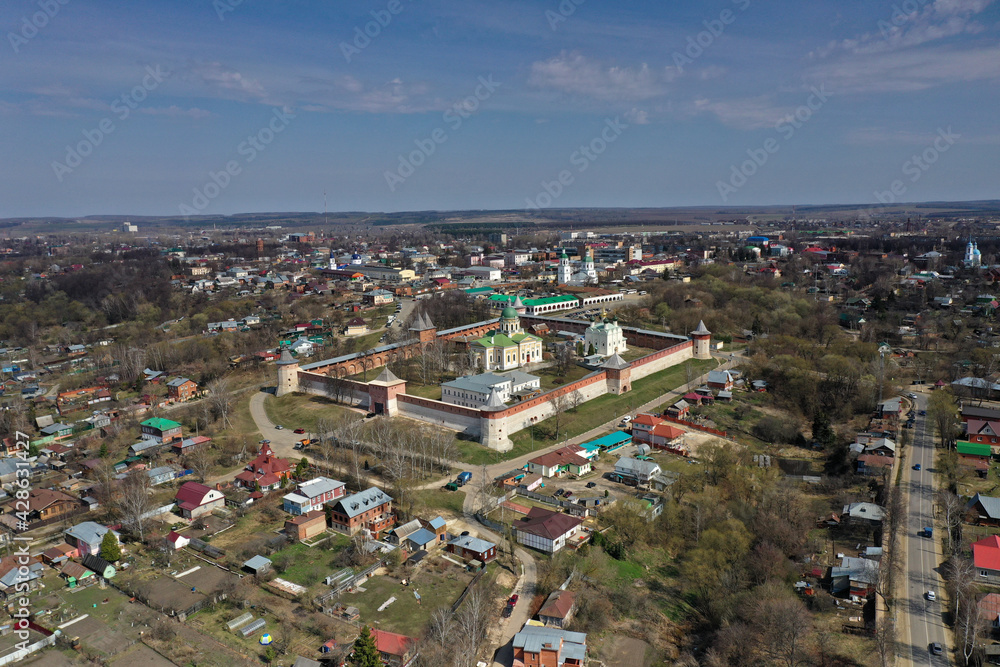 a panoramic view of the ancient stone fortress-fortress of the city of Zaraysk filmed from a drone 