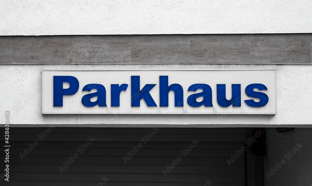 Fototapeta premium Parkhaus