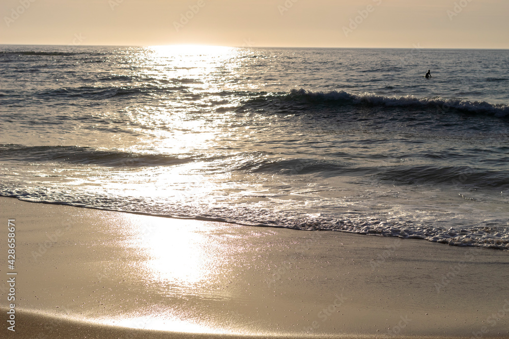 Grumari Beach - Waves horizon Coast
