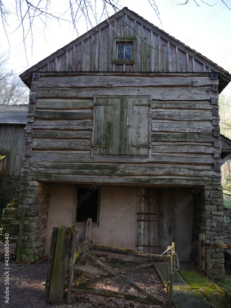 Obraz premium old mill on farm