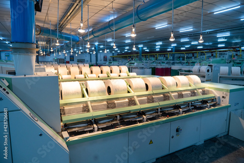 Thread manufacturing unit making thread from raw cotton going under process