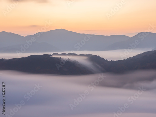 広島市荒谷山からの雲海 © KEN'S PHOTO