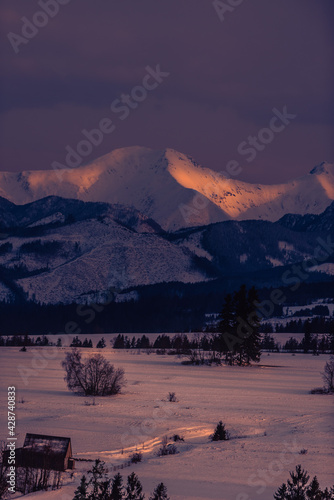 Tomanowy Wierch - Tatry Polskie. photo