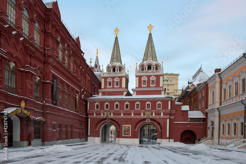 Resurrection gates of Kitay-gorod on an early winter morning. From the east, the most ancient district of Moscow, Kitay-Gorod, surrounded by a fortress wall, adjoined the Kremlin