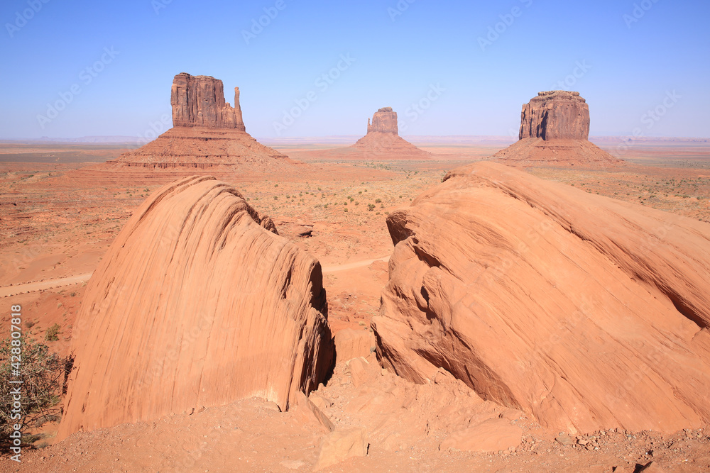 Monument Valley in Utah and Arizona, USA Monument Valley in Utah and Arizona, USA