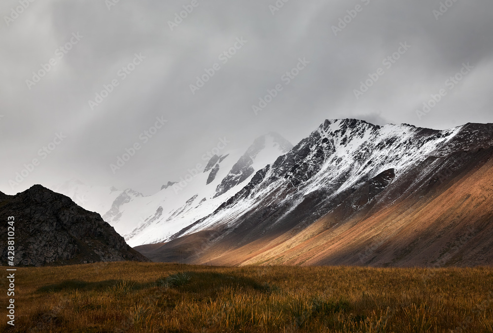 Fototapeta premium Beautiful landscape of mountains in Kazakhstan