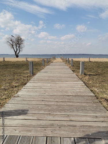 boardwalk to the beach