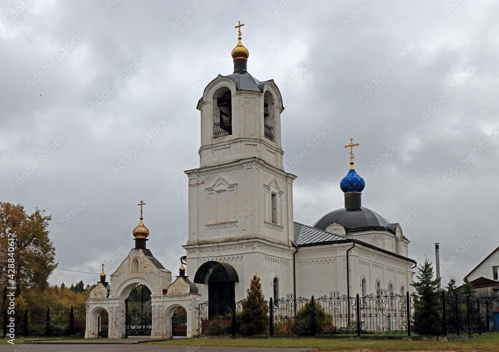 Pokrovsky Church in the village of Lokotnya, Odintsovo district, Moscow region