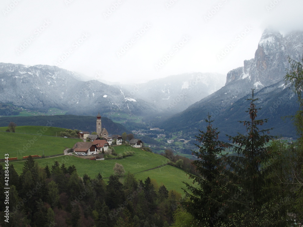 Winterliche Landschaft in Bozen  