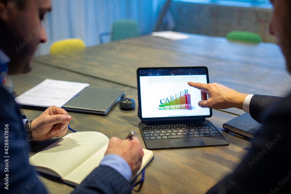 One on one career coaching - career switch for business professionals - secondment agency One on one career coaching - career switch for business professionals - secondment agency