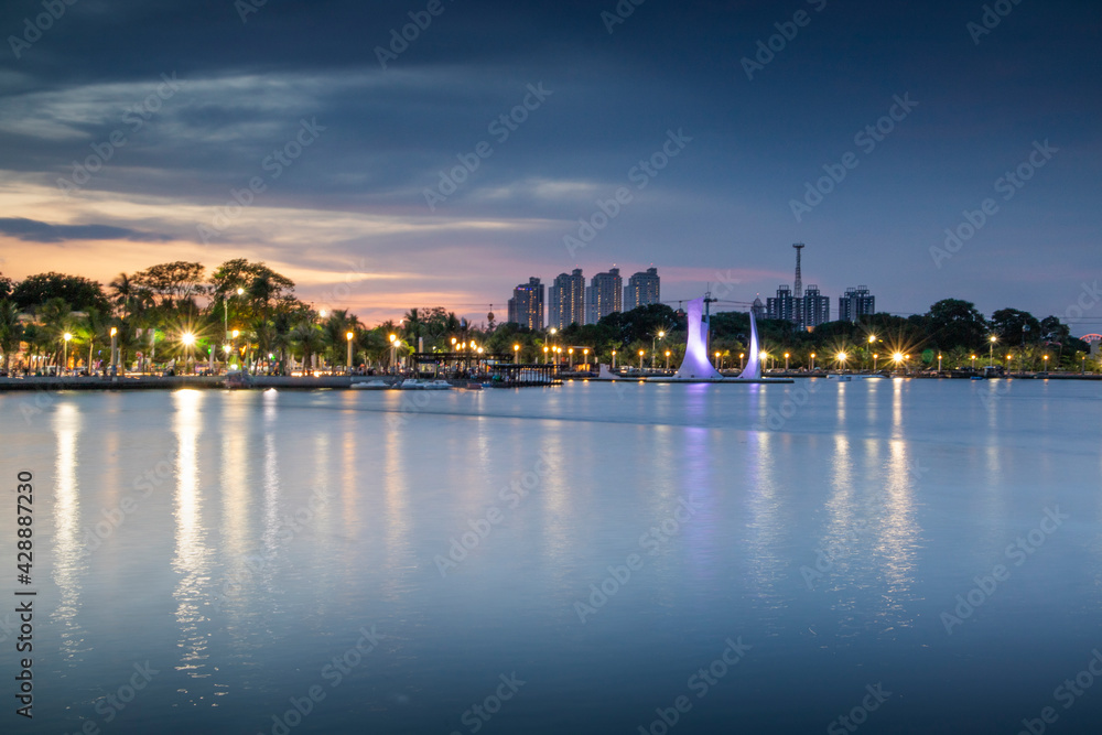 Obraz premium City Skyline at Night