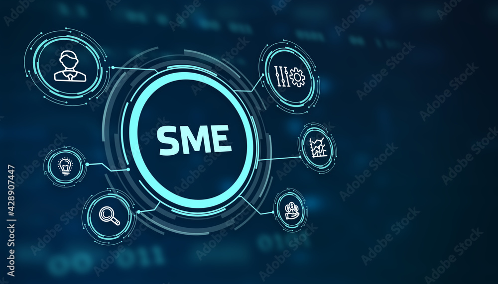 Obraz premium The concept of business, technology, the Internet and the network. virtual screen of the future and sees the inscription: SME