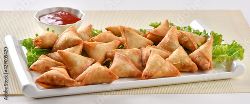 Fotografija Chicken and Vegetable Samosa, Pakistan and India's most eating snack