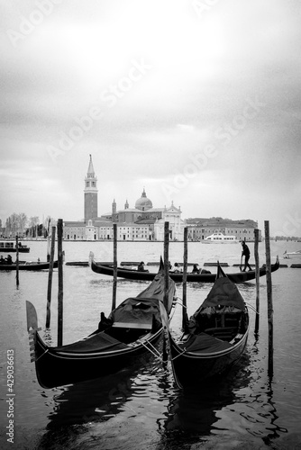 Gondeln Venedig © Julia