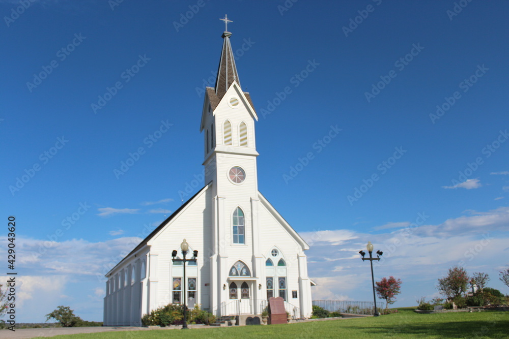 Φωτογραφία church in the countryside