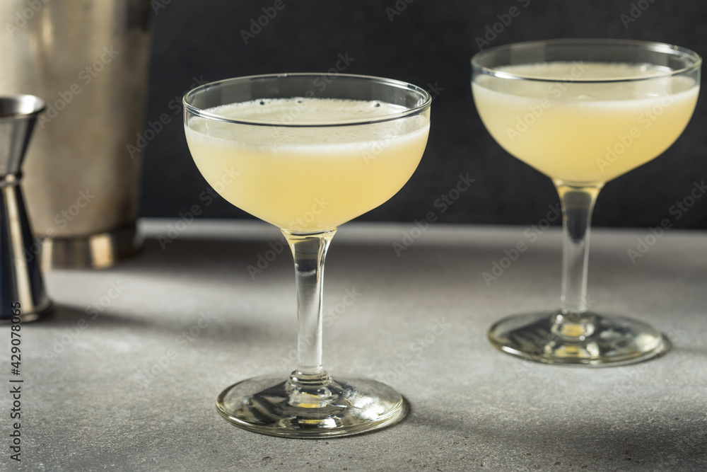 Refreshing Cold Corpse Reviver No 2 Cocktail Refreshing Cold Corpse Reviver No 2 Cocktail