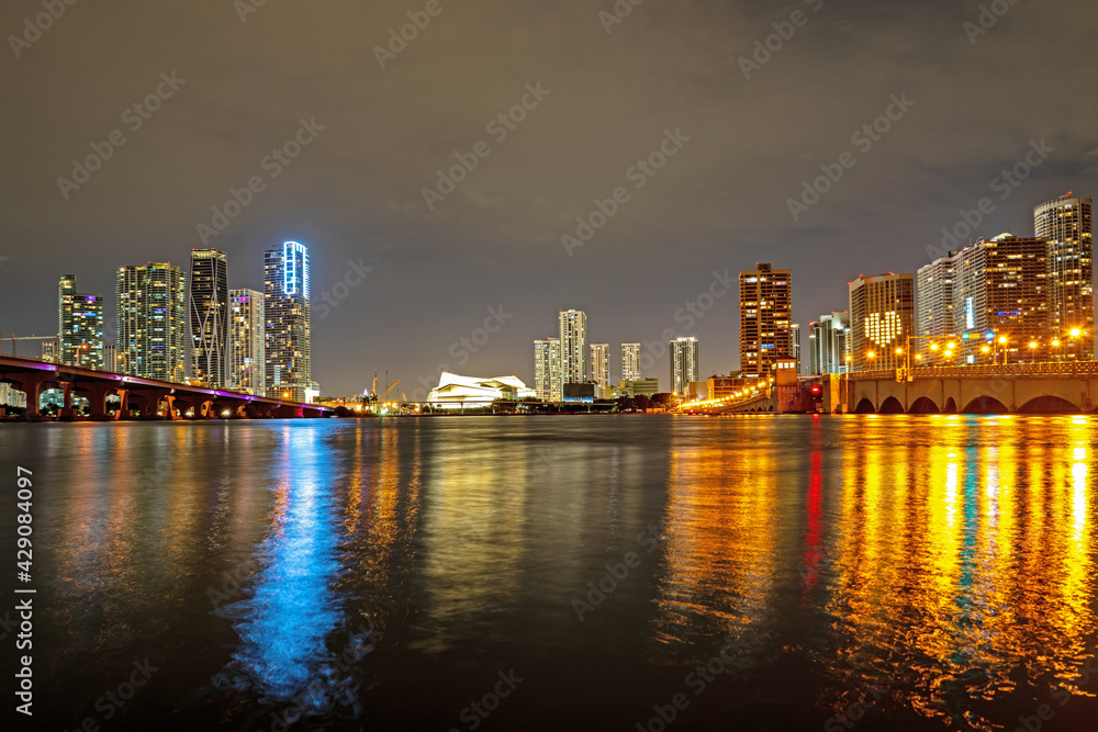 Fototapeta premium Miami night. Miami, Florida, USA downtown skyline.