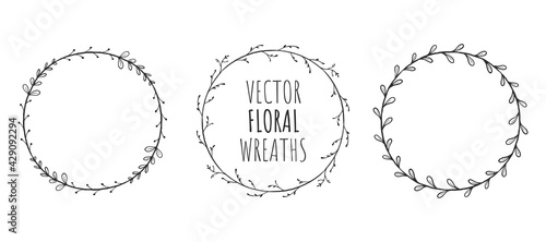 Set of vector floral wreaths
