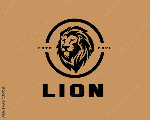 vintage Circle elegant lion head logo design template vector illustration