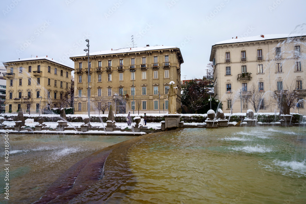Naklejka premium Milan, Italy: the modern Citylife park with snow