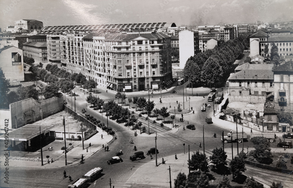 Obraz Milan Square of Loreto in the 1950s