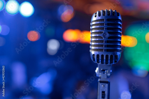 retro microphone