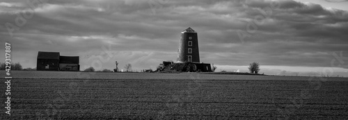 Moulin de Momalle (Province de Liège en Hesbaye) photo