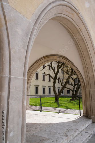 Wallpaper Mural entrance to the church Torontodigital.ca