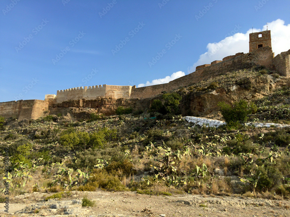 スペイン バレンシアのサグント城跡 ポエニ戦争 ハンニバル戦争の舞台 Sagunto Castle Ruins In Valencia Spain Poeni War The Stage Of The Hannibal War Stock Photo Adobe Stock
