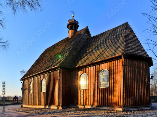 Drewniany kościół pw. św. Michała Archanioła w Szczurach, Wielkopolska