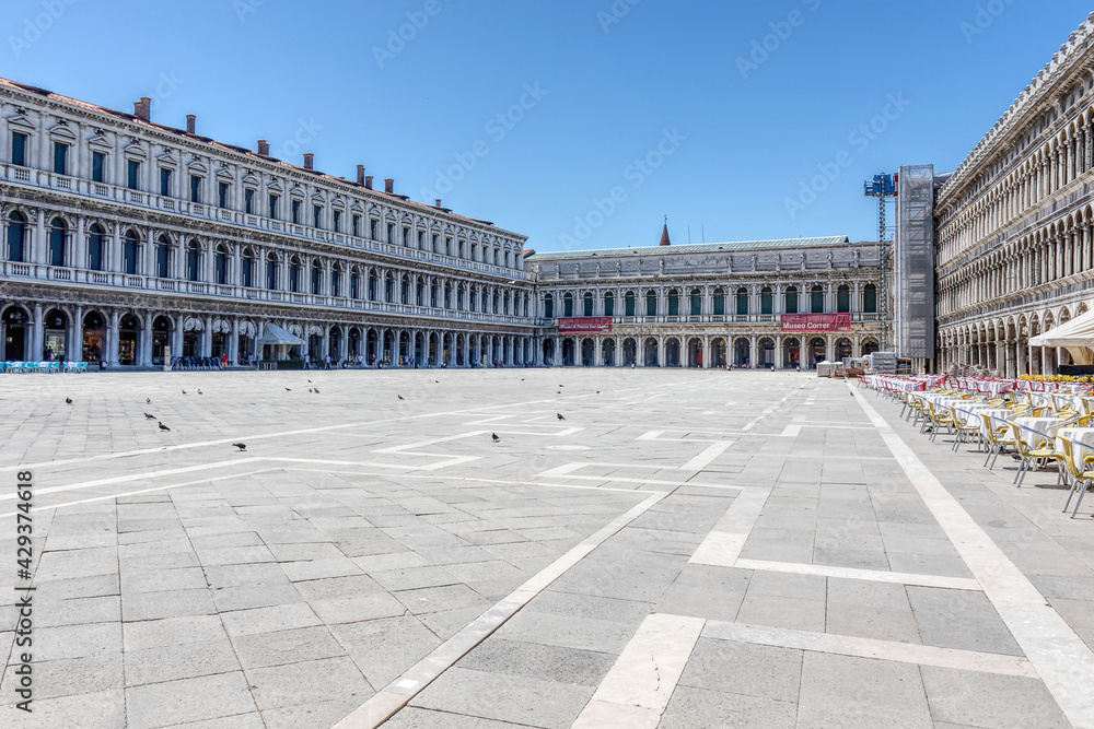 Obraz premium The beautiful Piazza San Marco, symbol of Venice