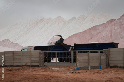 organization of salt mining in Namibia