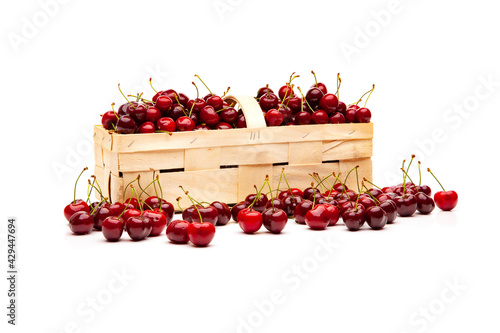 Kirschen im Spankorb