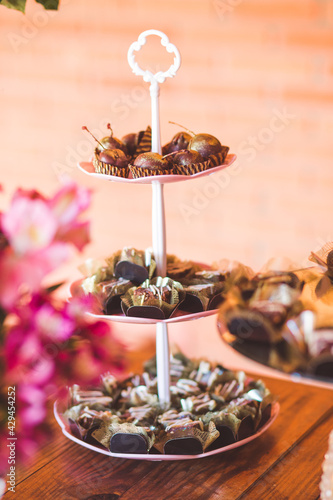 fine sweets for wedding party