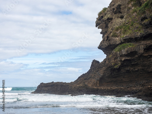 south side of Kaiwhare Point cliff photo