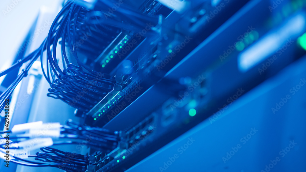 Fiber octic types of network cables with the ability to receive and