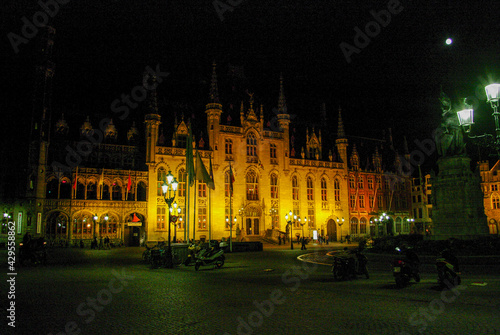 Discovering the city of Bruges in Belgium photo