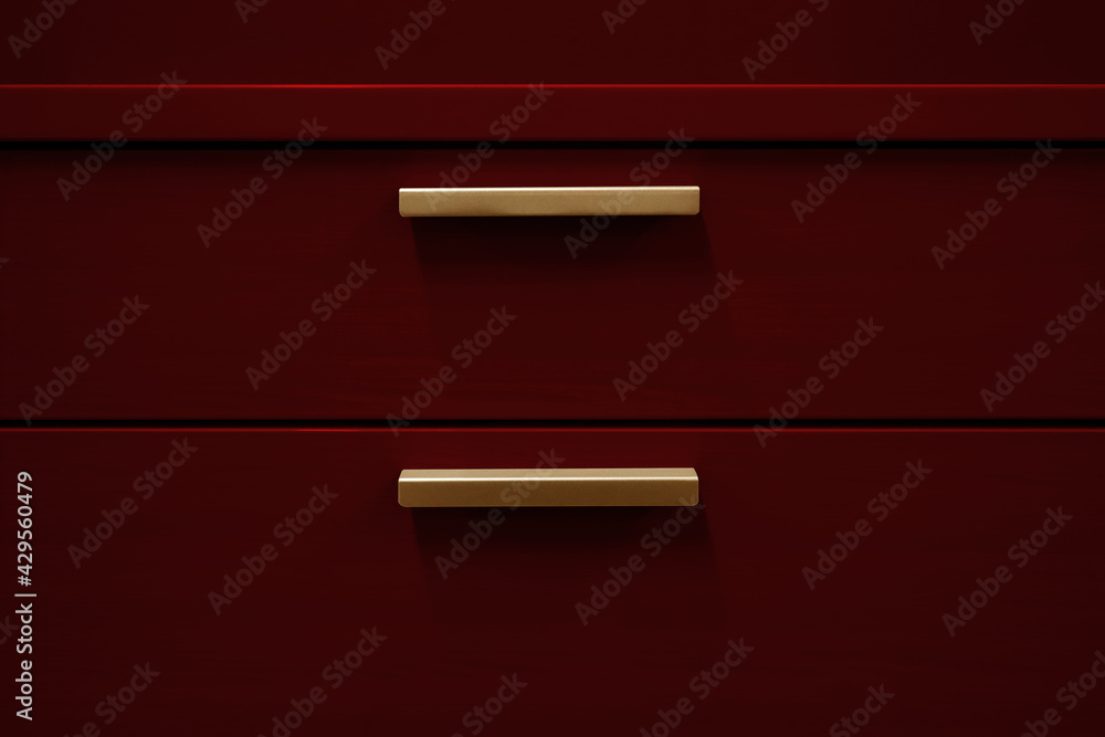 Image of a white red of drawers Image of a white red of drawers
